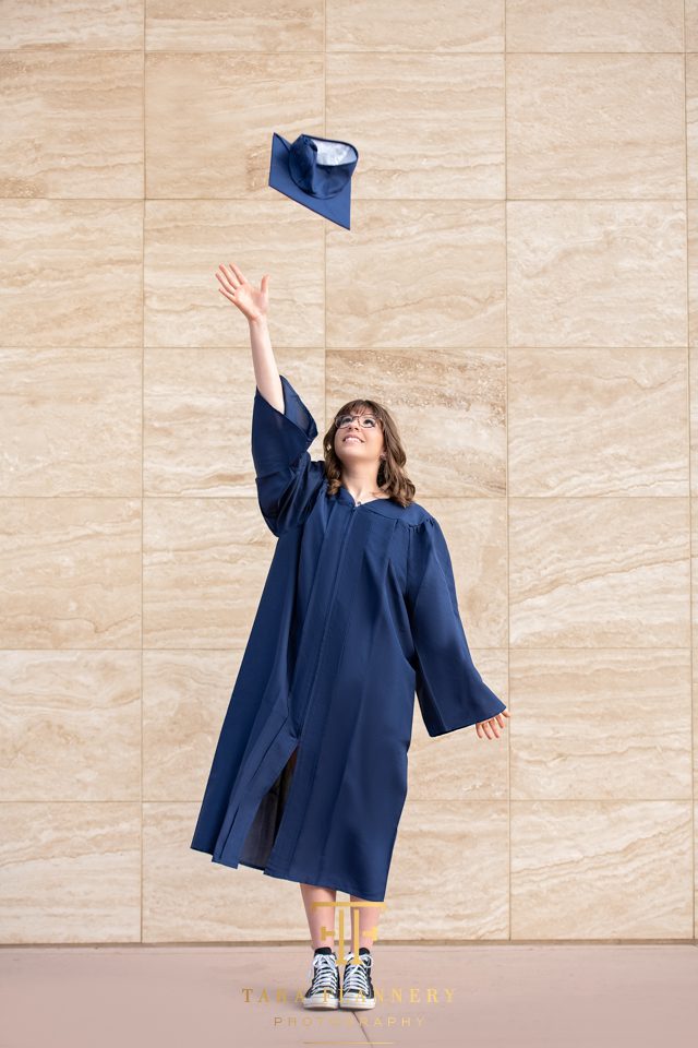 graduation pictures throwing cap in the air