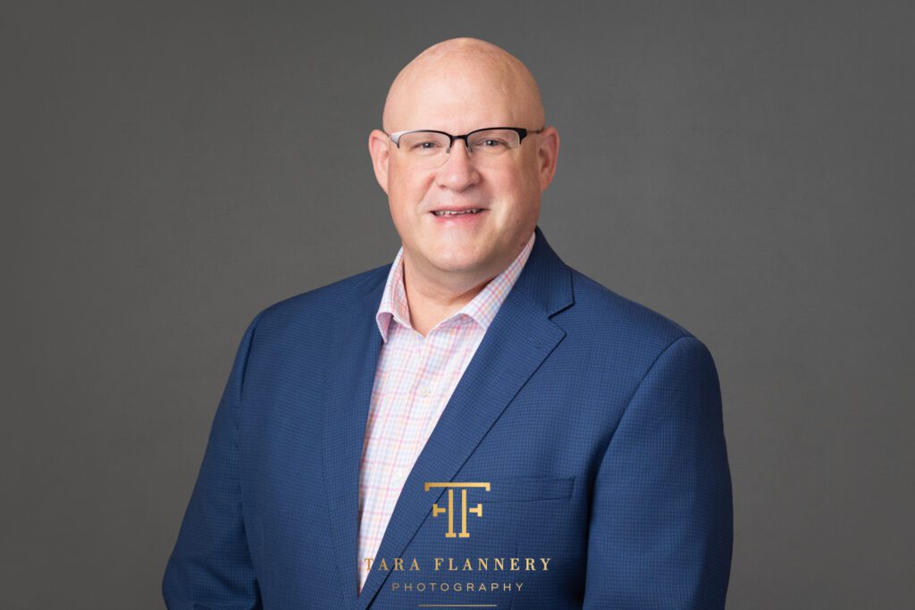 professional corporate headshot profile audit